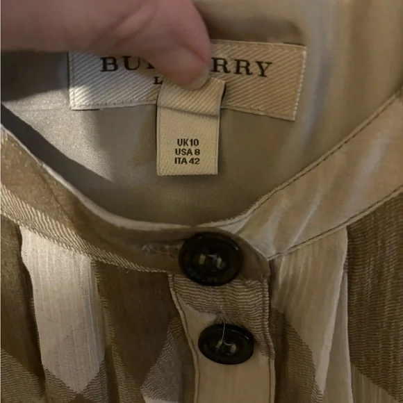 Burberry London- Beige Checkered-100 silk dress! 8 perfect dress - Picture 5 of 7
